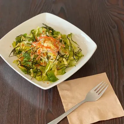 Kani mango salad