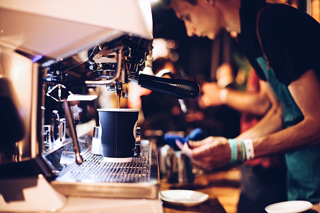 barista preparing coffee 1024x683 1