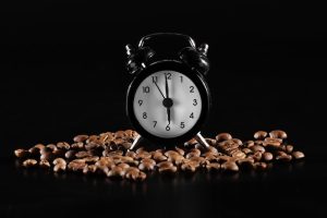 daily grind coffee opening hours